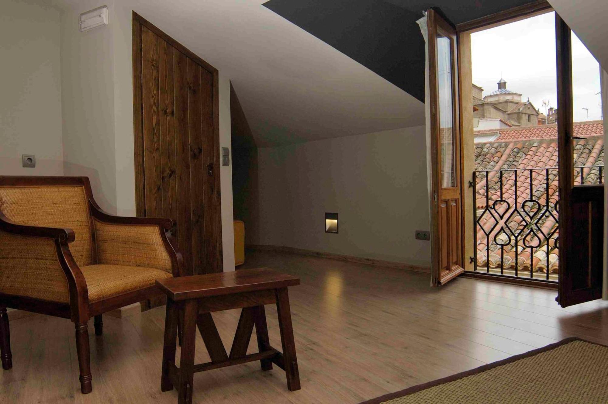 Casa Rural La Botica Oropesa Exterior photo