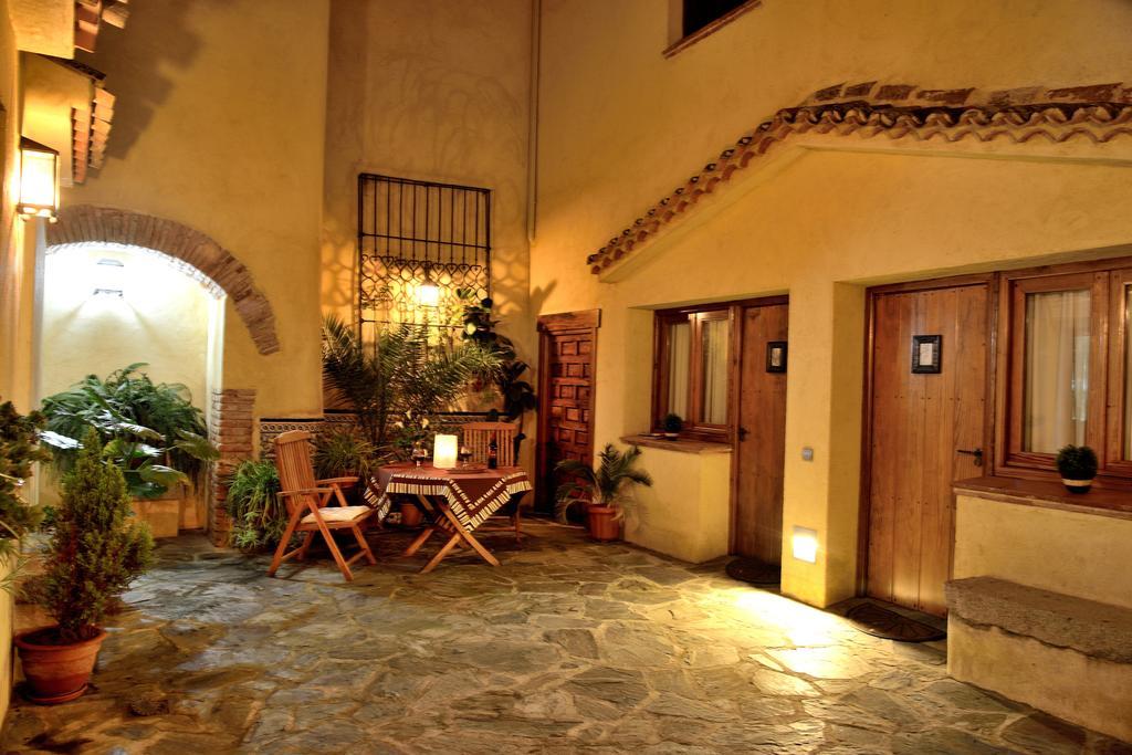 Casa Rural La Botica Oropesa Exterior photo