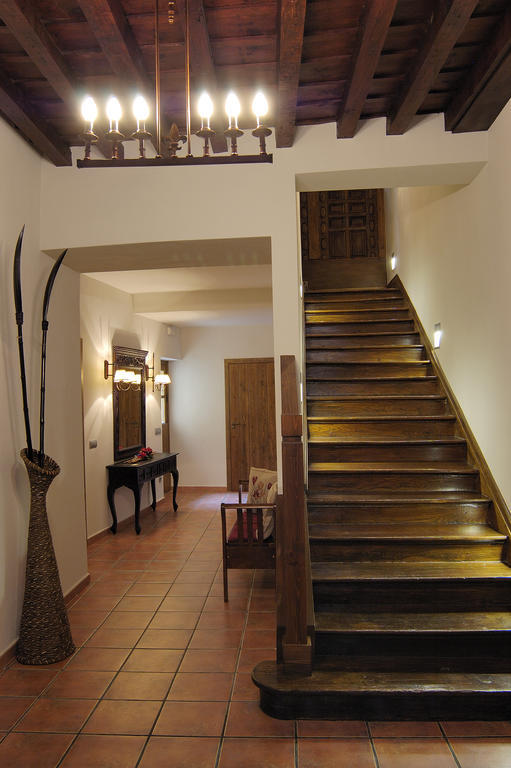 Casa Rural La Botica Oropesa Exterior photo