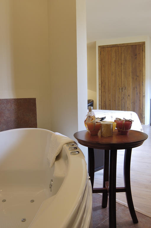 Casa Rural La Botica Oropesa Room photo